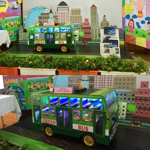 Mô hình xe bus xanh